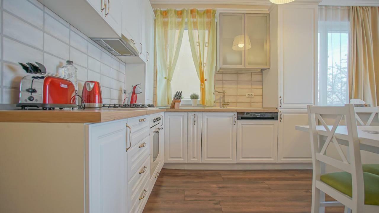 Cn2I Luxury Accommodation/Maior Cranta Брашов Екстер'єр фото